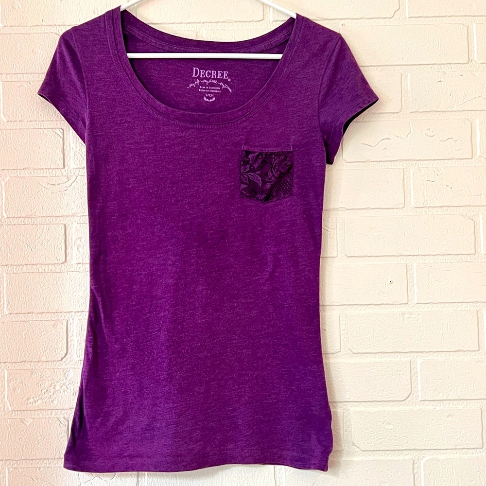 Decree brand shirt, size S